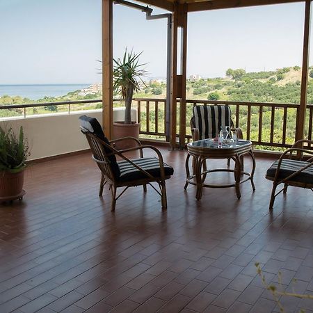 Alexandra Villa Stalós Extérieur photo