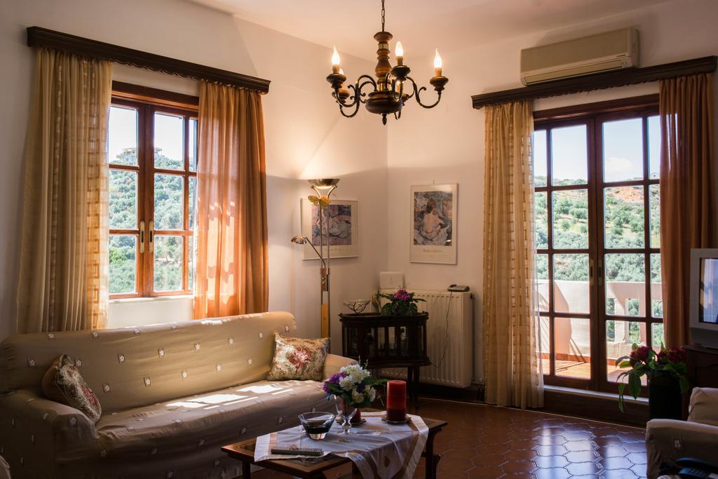 Alexandra Villa Stalós Extérieur photo