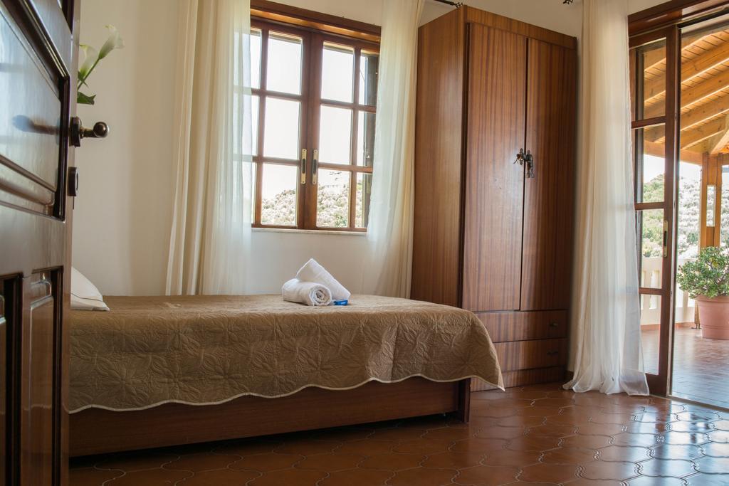Alexandra Villa Stalós Extérieur photo