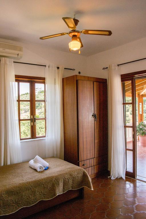 Alexandra Villa Stalós Extérieur photo