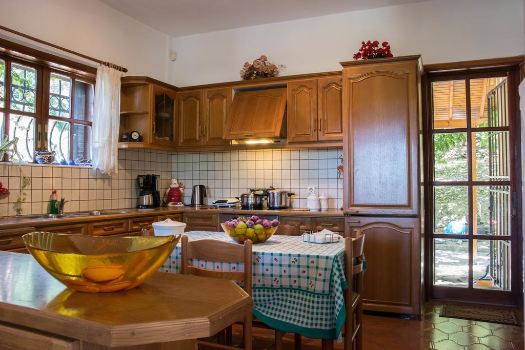 Alexandra Villa Stalós Extérieur photo